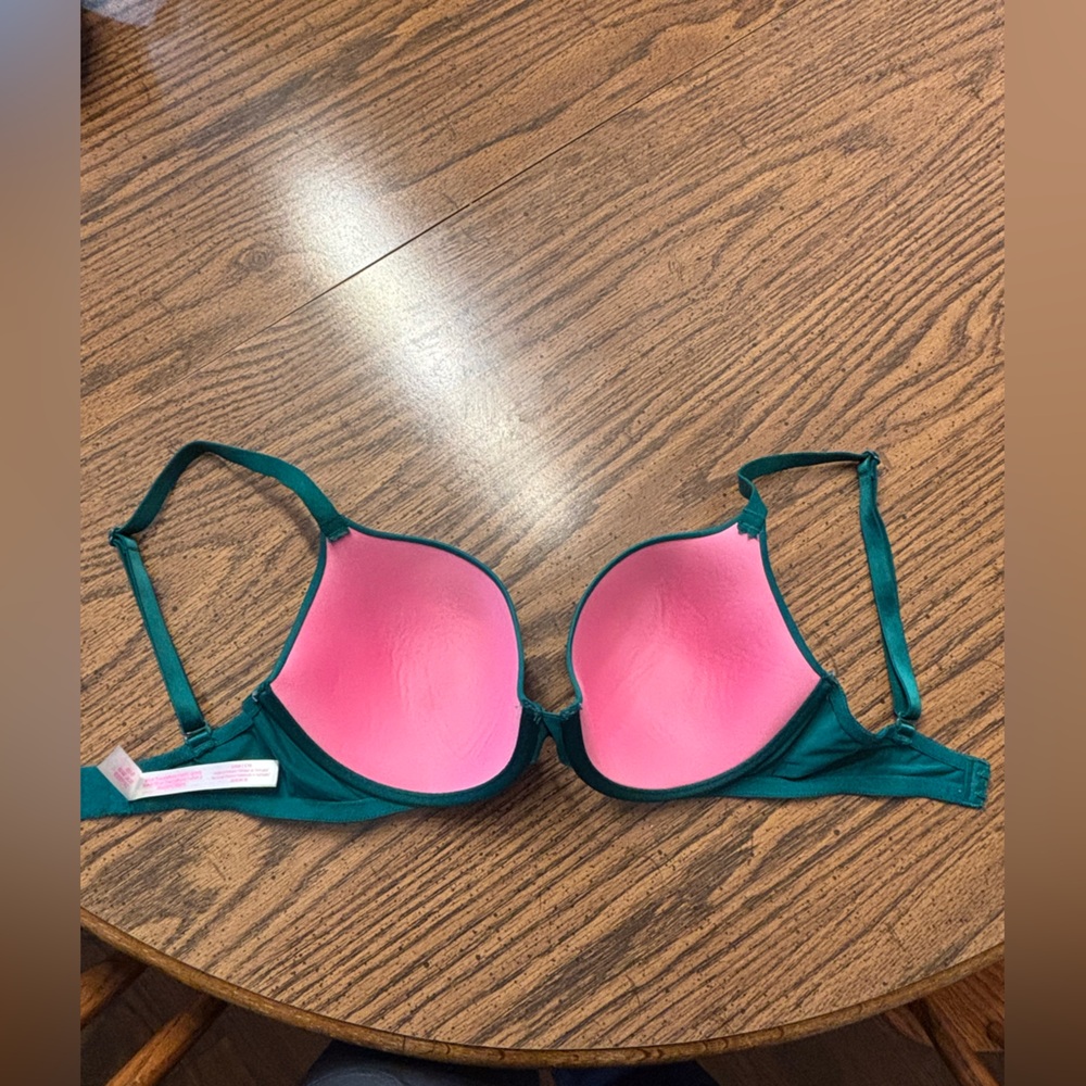 PINK wear everywhere lightly lined tshirt bra 32DD - Picture 5 of 6